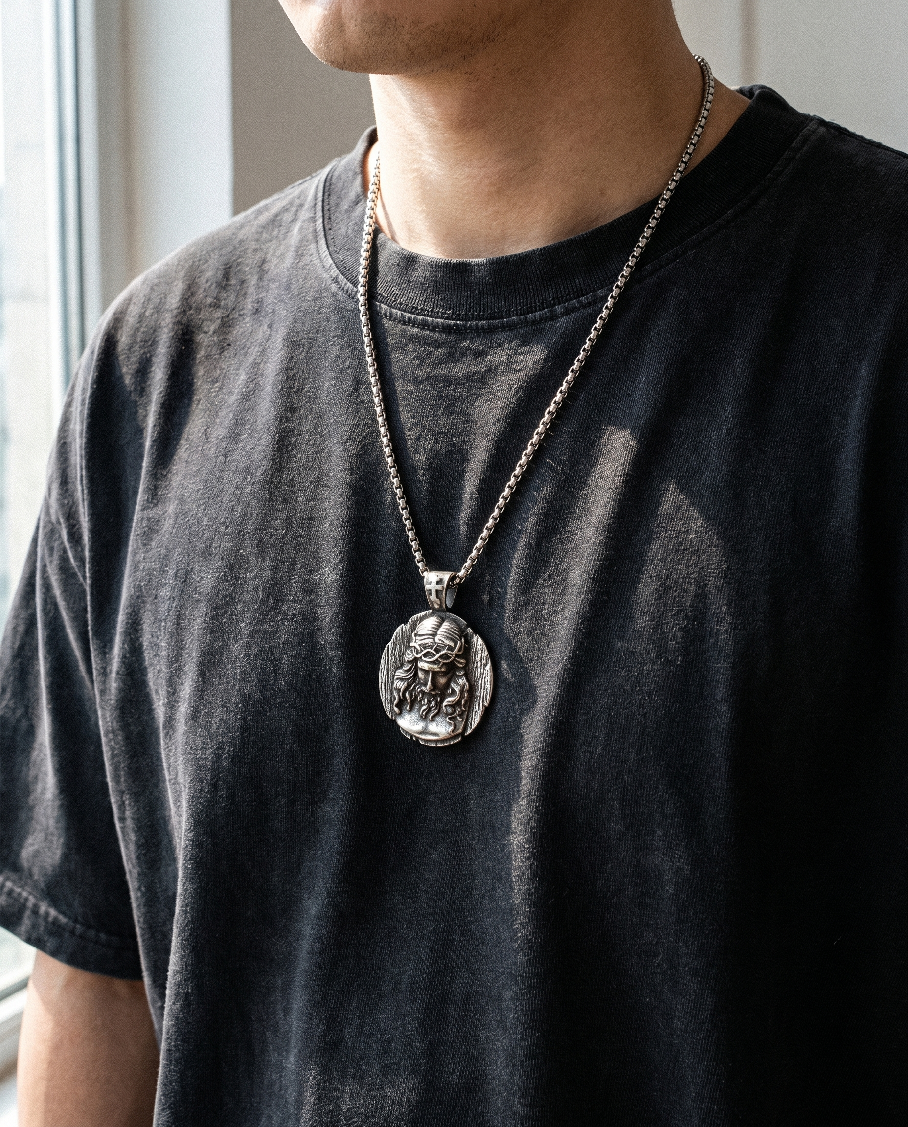 Vestige — silver aged Christ face, crown of thorns