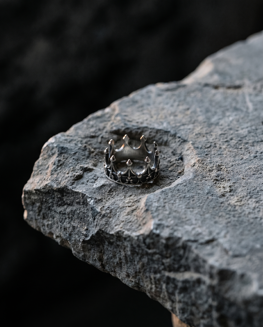 Diadem — silver openwork ROYAL CROWN band