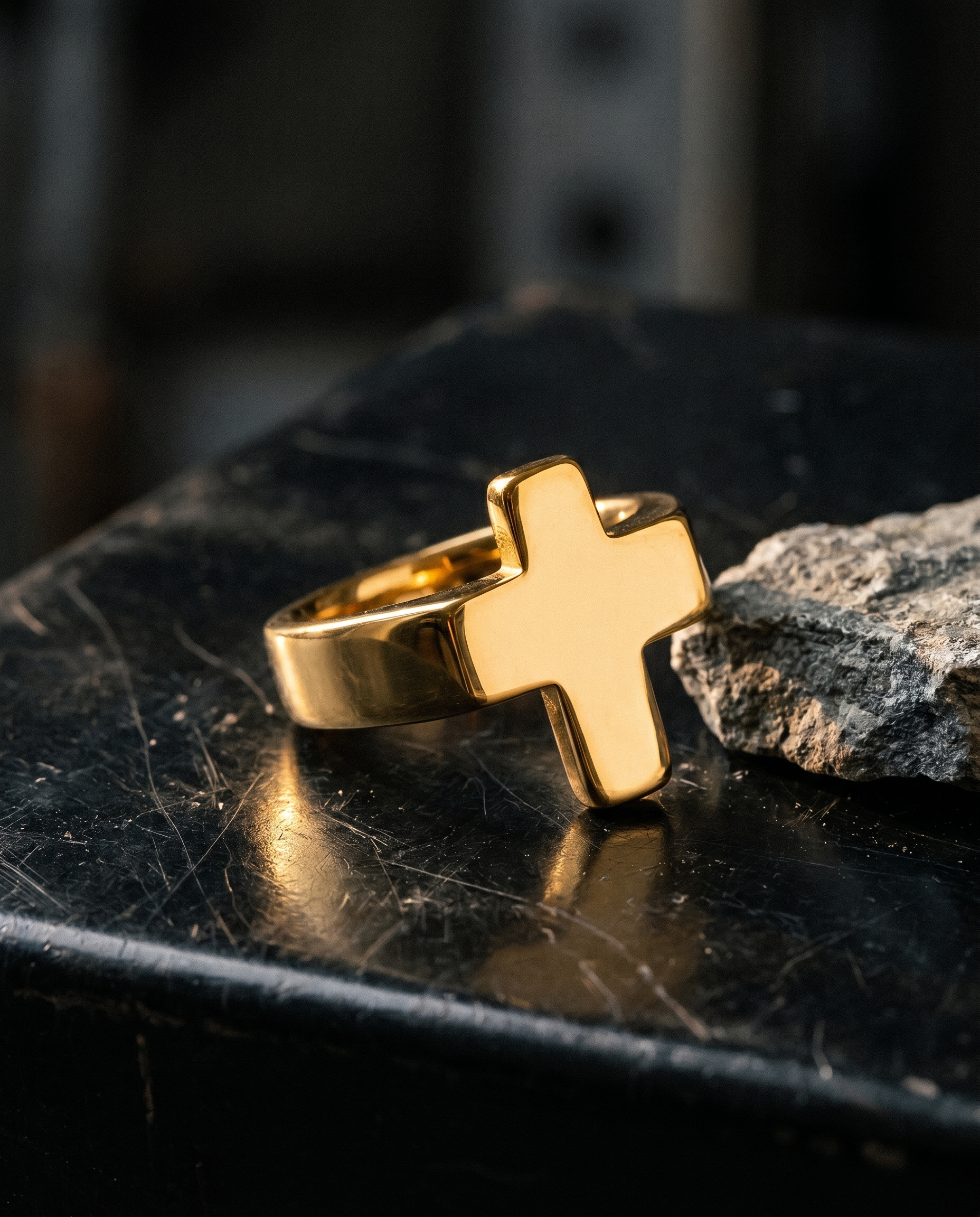 Cruciform — gold signet, raised plain latin cross