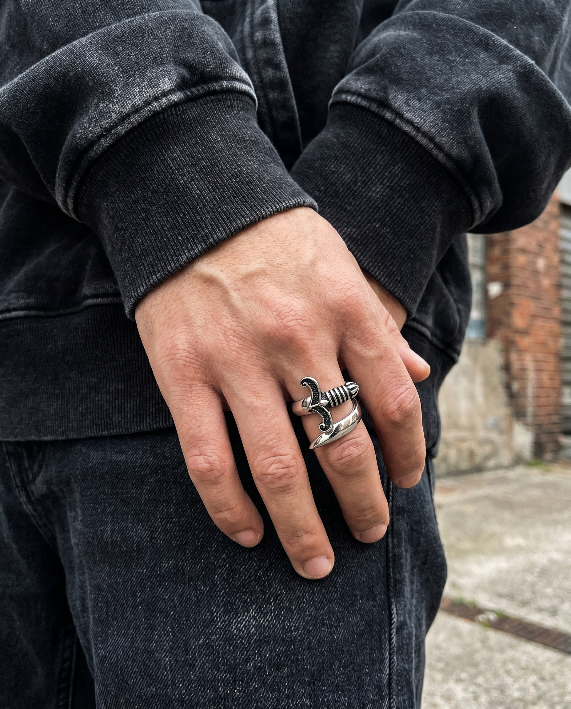 Vanguard — silver wrap ring, coiled SWORD/dagger