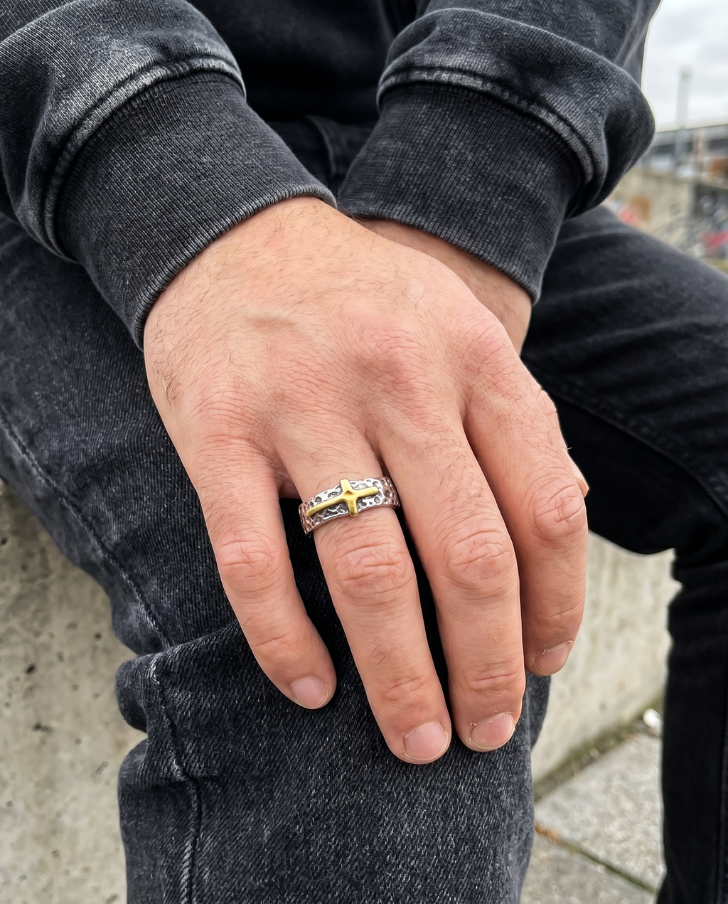 Threshold — mixed hammered band, small gold cross